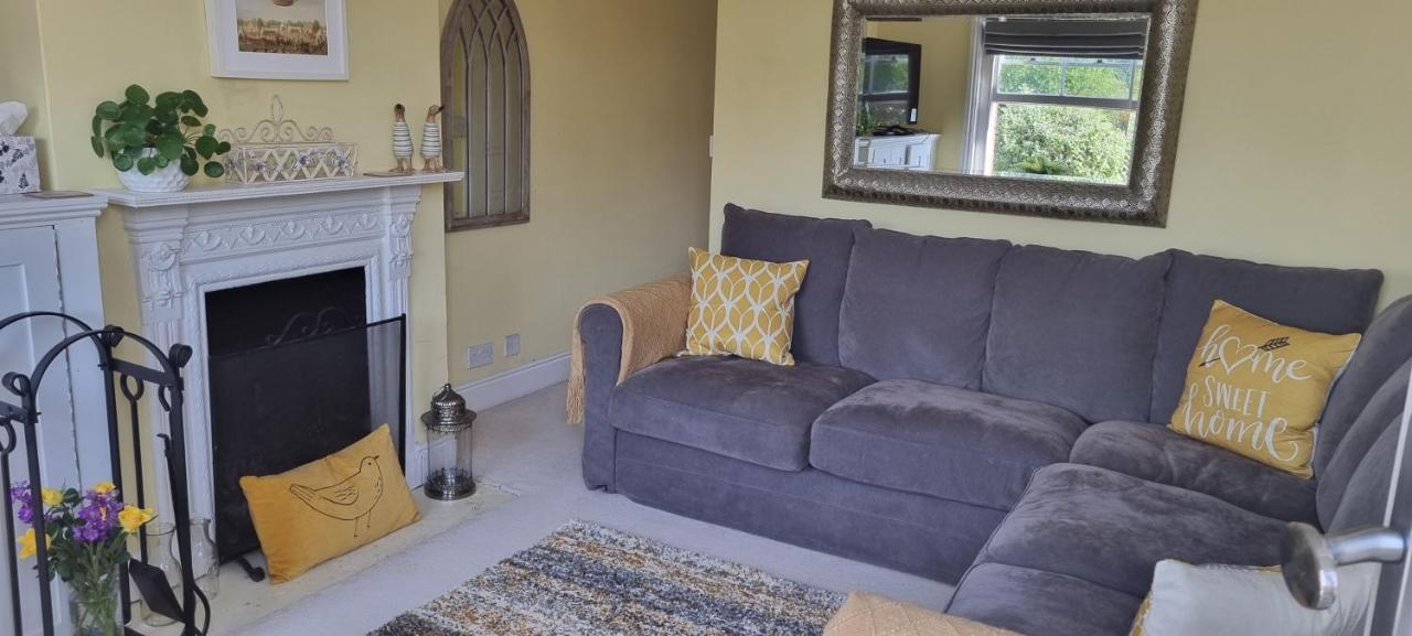Millstream House Villa Winchester Bagian luar foto